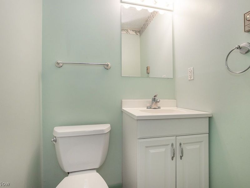 137 Valley Forge Circle, Elyria, OH 44035 Photo 26