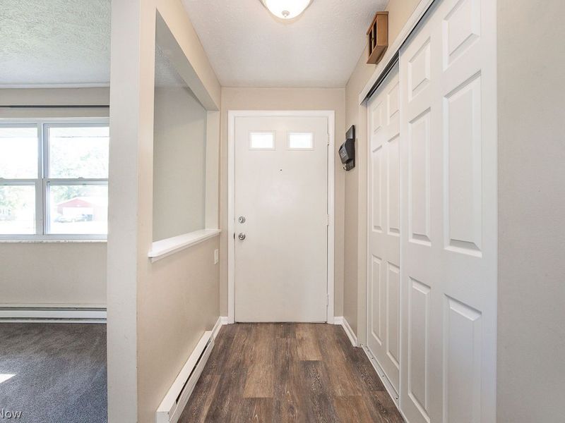 137 Valley Forge Circle, Elyria, OH 44035 Photo 7
