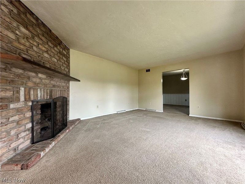 3183 Kingsridge Court, East Liverpool, OH 43920 Photo 7