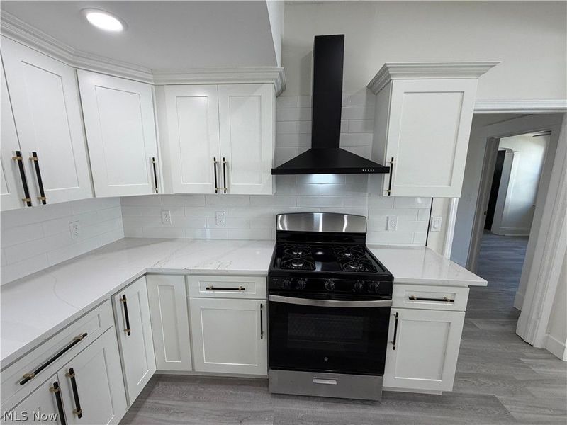 4202 Albertly Avenue, Parma, OH 44134 Photo 8