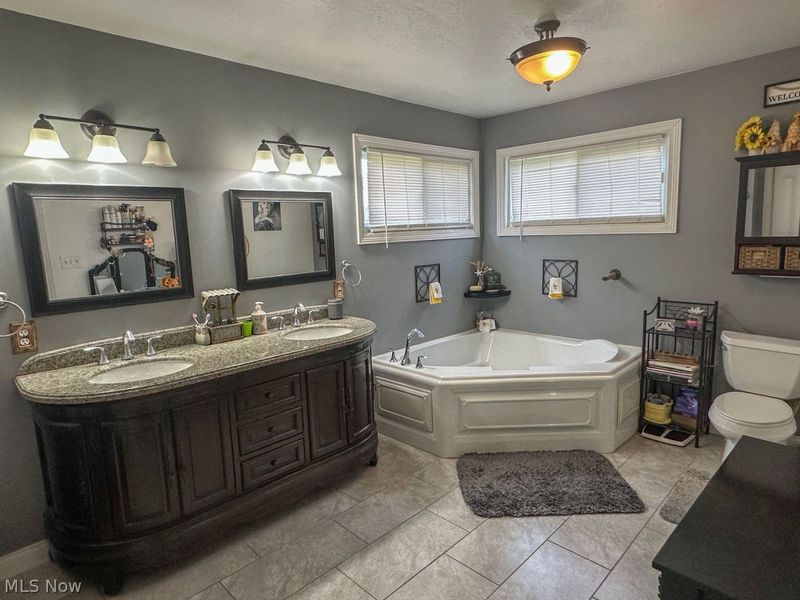 209 Tuckmere Drive, Painesville, OH 44077 Photo 9