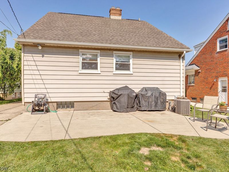 1435 Parkhaven Row, Lakewood, OH 44107 Photo 38