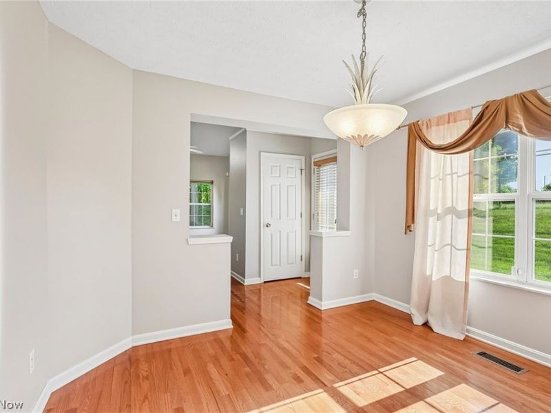 36362 N Reserve Circle, Avon, OH 44011 Photo 4