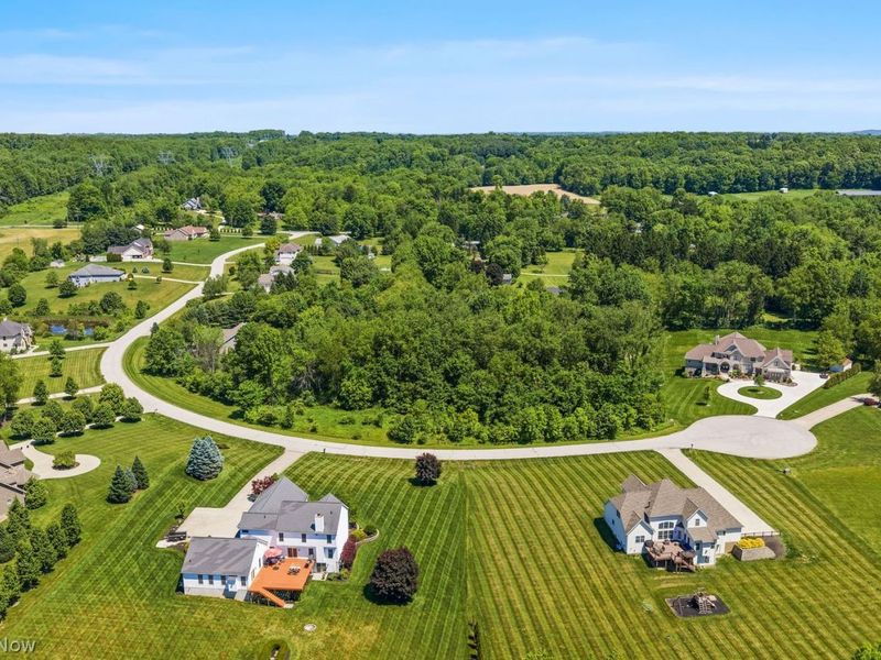 6867 Legacy Lane, Wadsworth, OH 44281 Photo 2