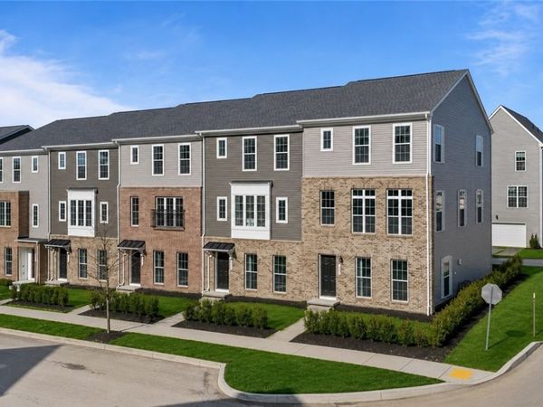 235 Main Street , Cranberry Twp, PA 16066
