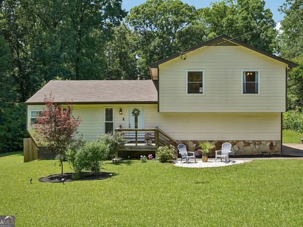 3211 Oakbrook Lane, Clarkston, GA 30021