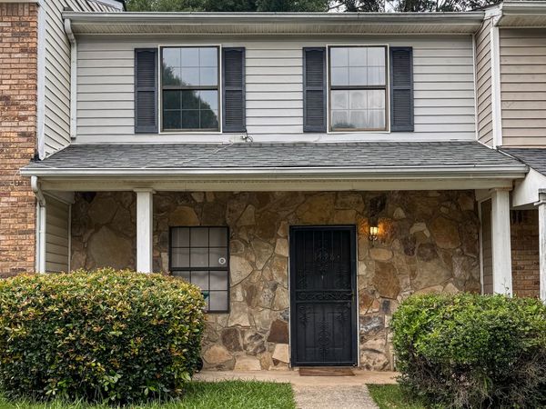 1498 Springleaf Circle SE, Smyrna, GA 30080