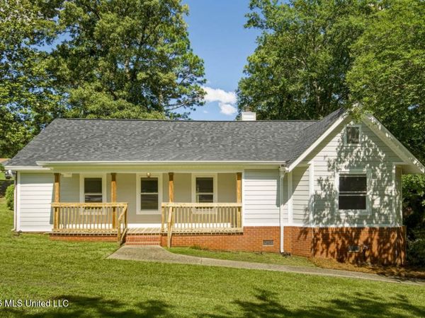 40 Windgate Drive, Hattiesburg, MS 39402
