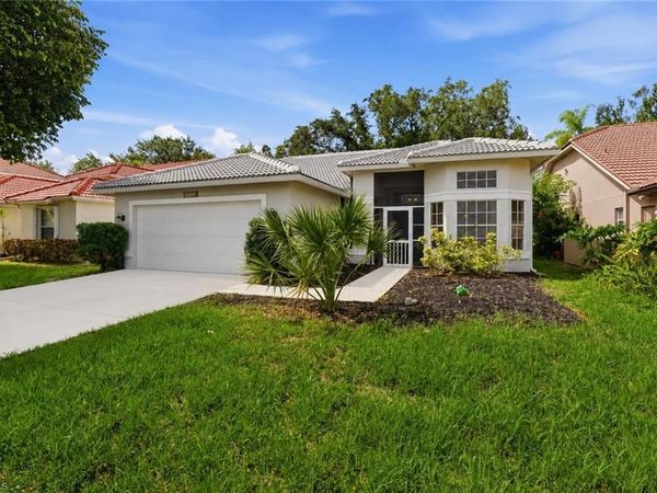 8080 Breton CIR, FORT MYERS, FL 33912