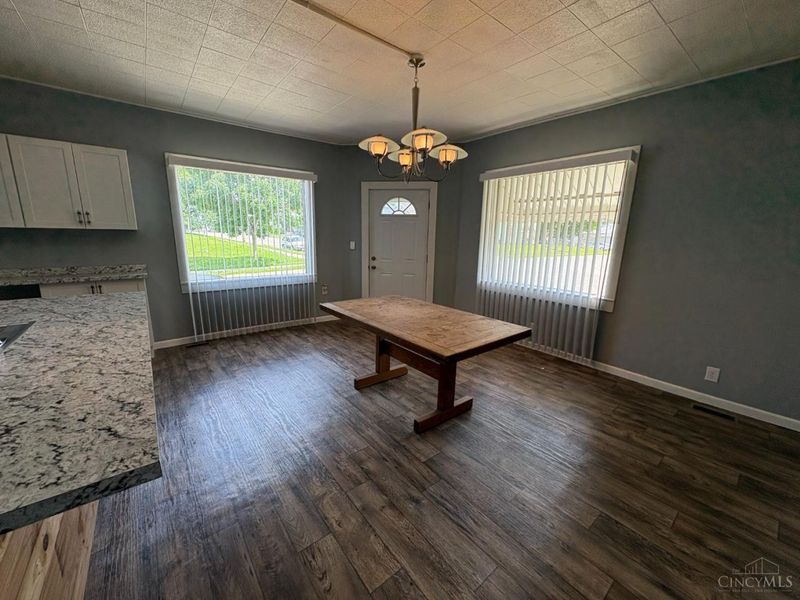 653 N E Street, Hamilton, OH 45013 Photo 3