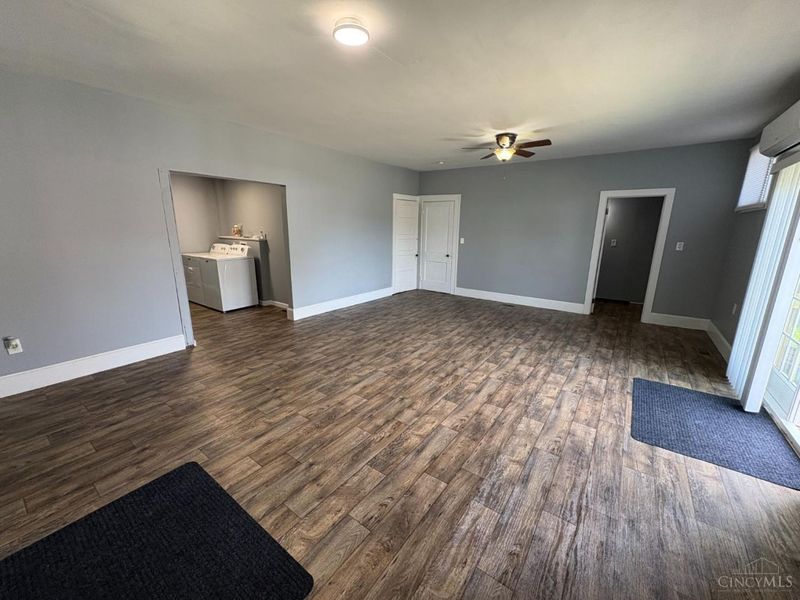 653 N E Street, Hamilton, OH 45013 Photo 8