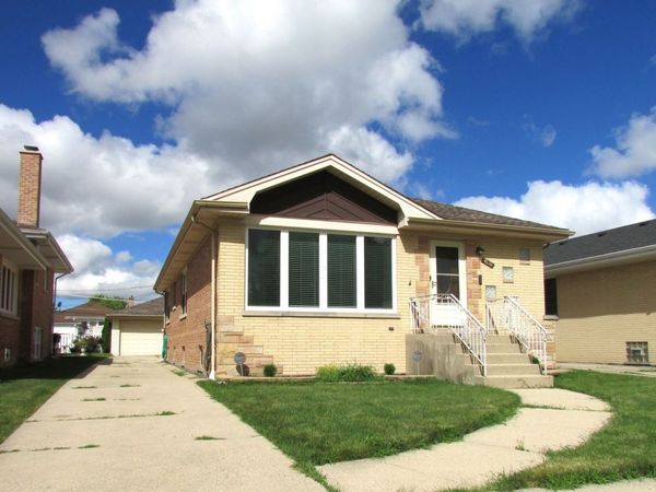 4620 N Overhill Avenue, Norridge, IL 60706
