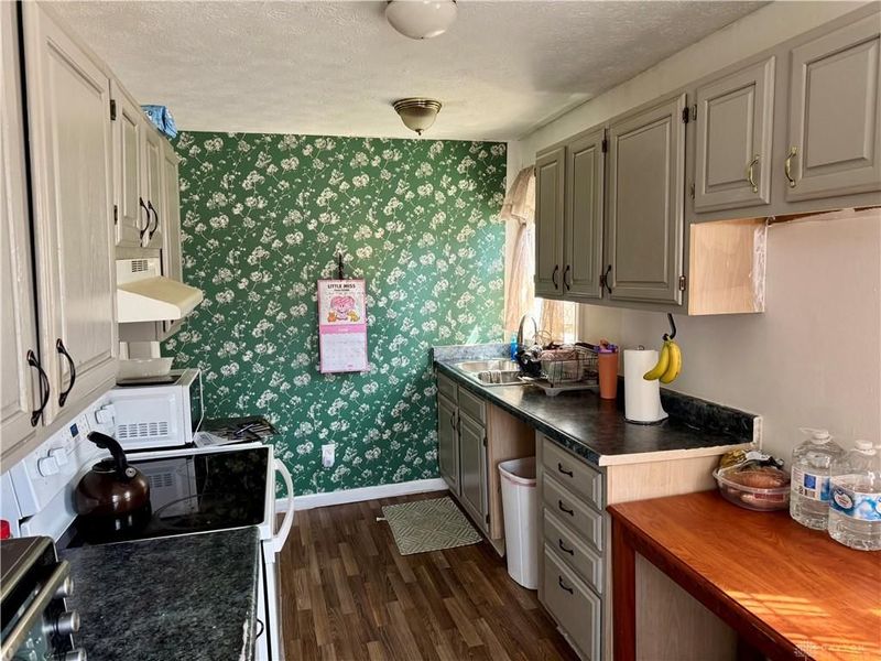 3327 Earlham Drive, Dayton, OH 45406 Photo 11