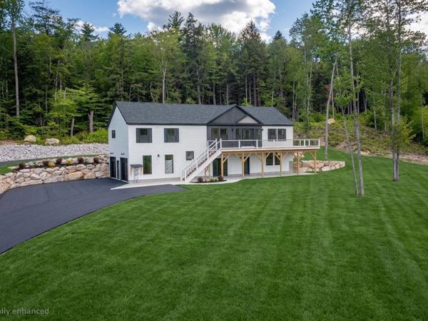 63 Whipple's Way, Tamworth, NH 03817