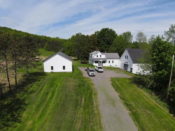 17 Houston Road , Plymouth, ME 04969