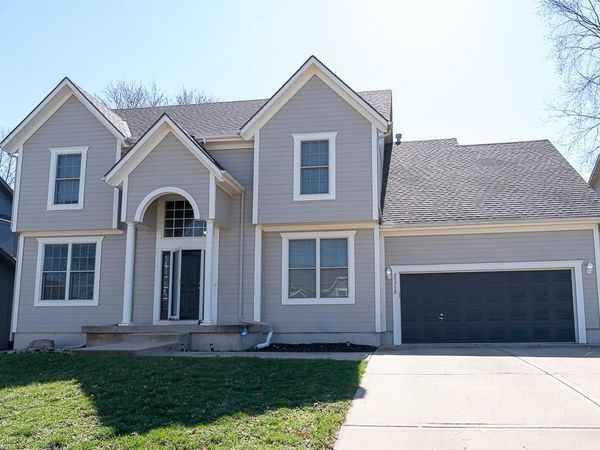 21715 W 96th Street, Lenexa, KS 66220