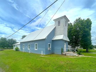 548 S Hickory Street Nowata, OK 74048