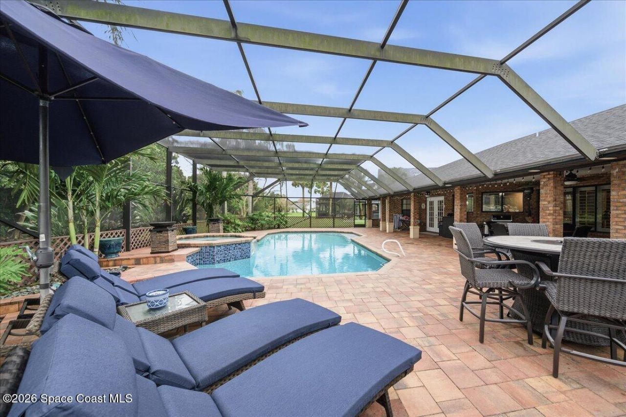 560 Sawgrass Circle, Melbourne, FL 32940 Photo