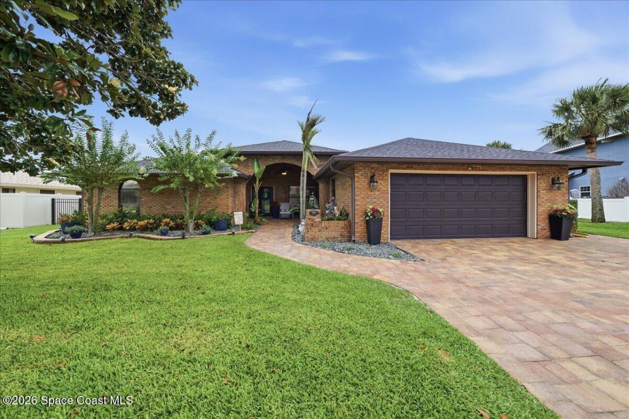 560 Sawgrass Circle, Melbourne, FL 32940 Photo