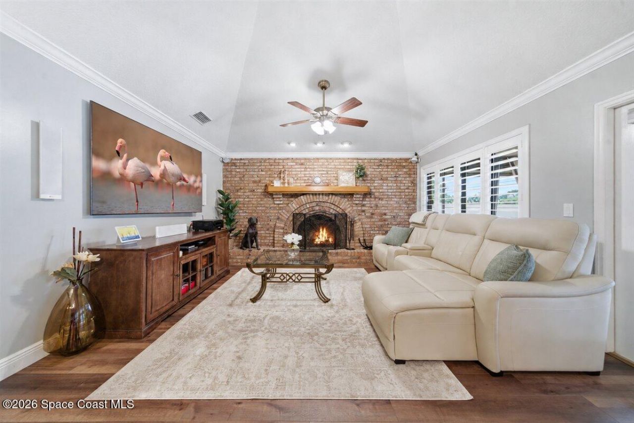 560 Sawgrass Circle, Melbourne, FL 32940 Photo