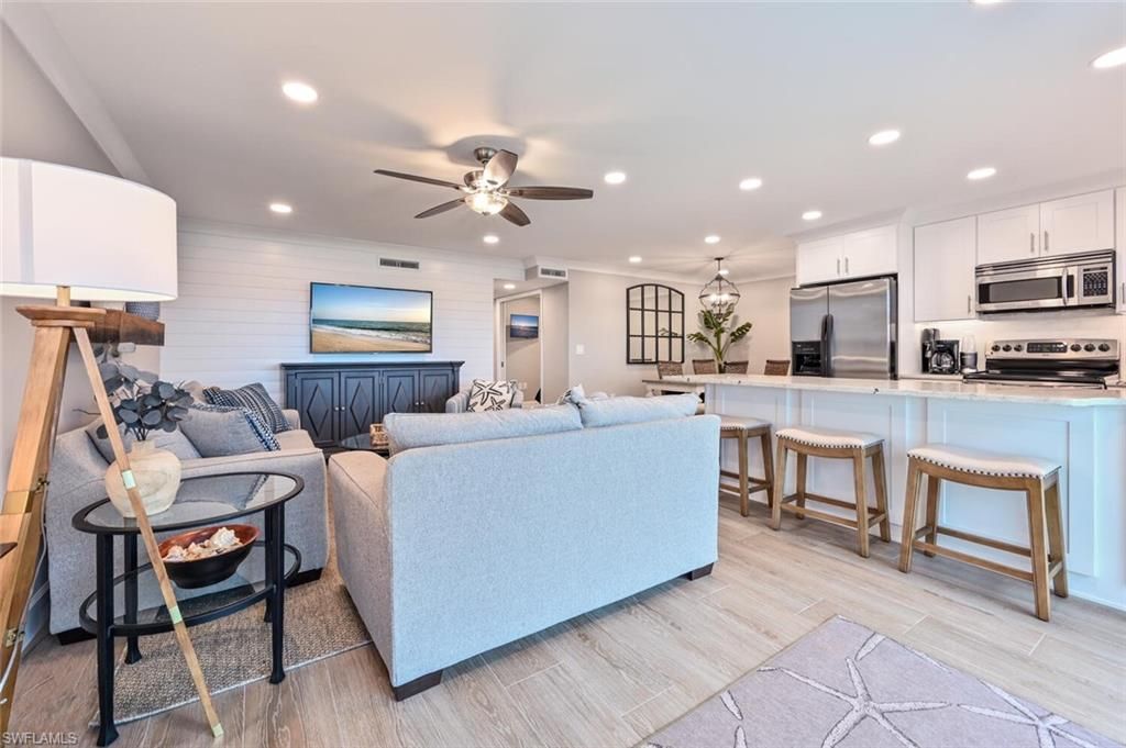 3200 Gulf Shore Blvd N, Unit 308, Naples, FL 34103 Photo
