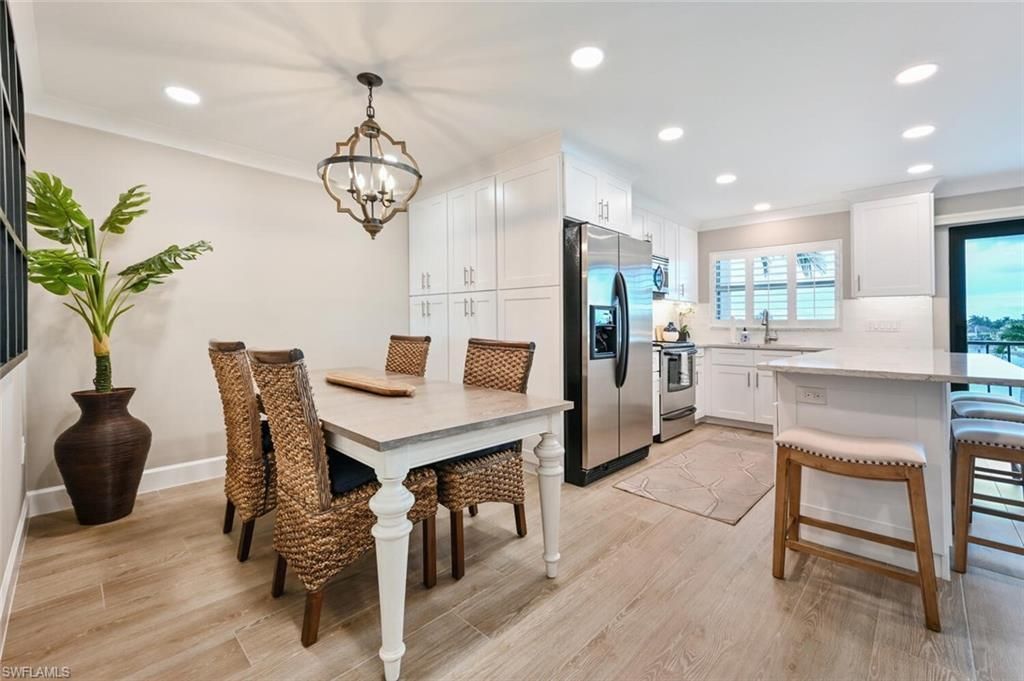 3200 Gulf Shore Blvd N, Unit 308, Naples, FL 34103 Photo