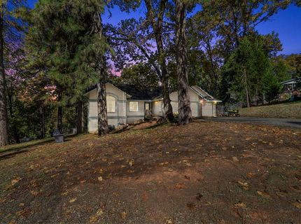 6584 Green Leaf Ln, Foresthill, CA 95631 Photo