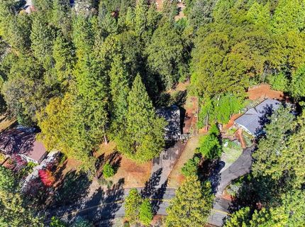 6584 Green Leaf Ln, Foresthill, CA 95631 Photo