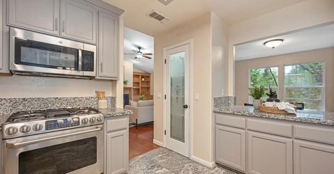 6584 Green Leaf Ln, Foresthill, CA 95631 Photo