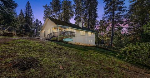 6584 Green Leaf Ln, Foresthill, CA 95631 Photo