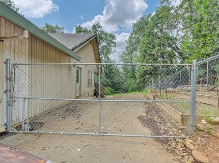 6584 Green Leaf Ln, Foresthill, CA 95631 Photo