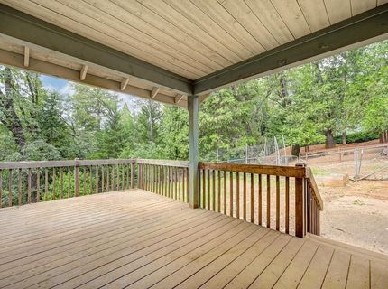 6584 Green Leaf Ln, Foresthill, CA 95631 Photo