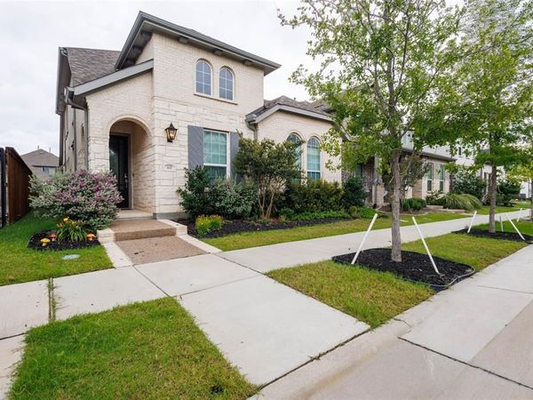 1435 Eden Valleywood Way , Arlington, TX 76005