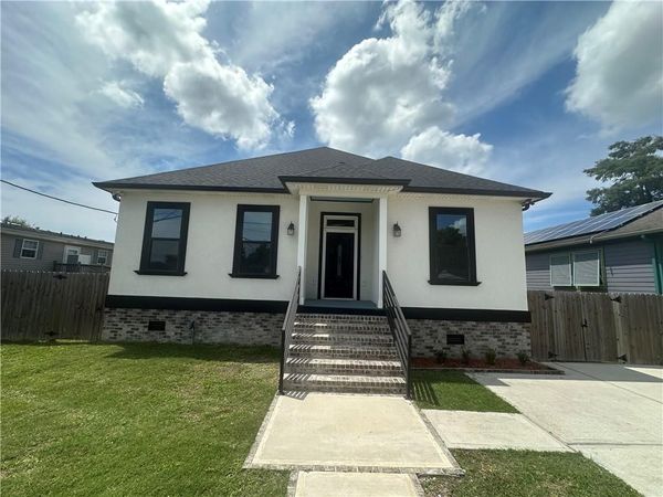 1731 PRATT Drive , New Orleans, LA 70122