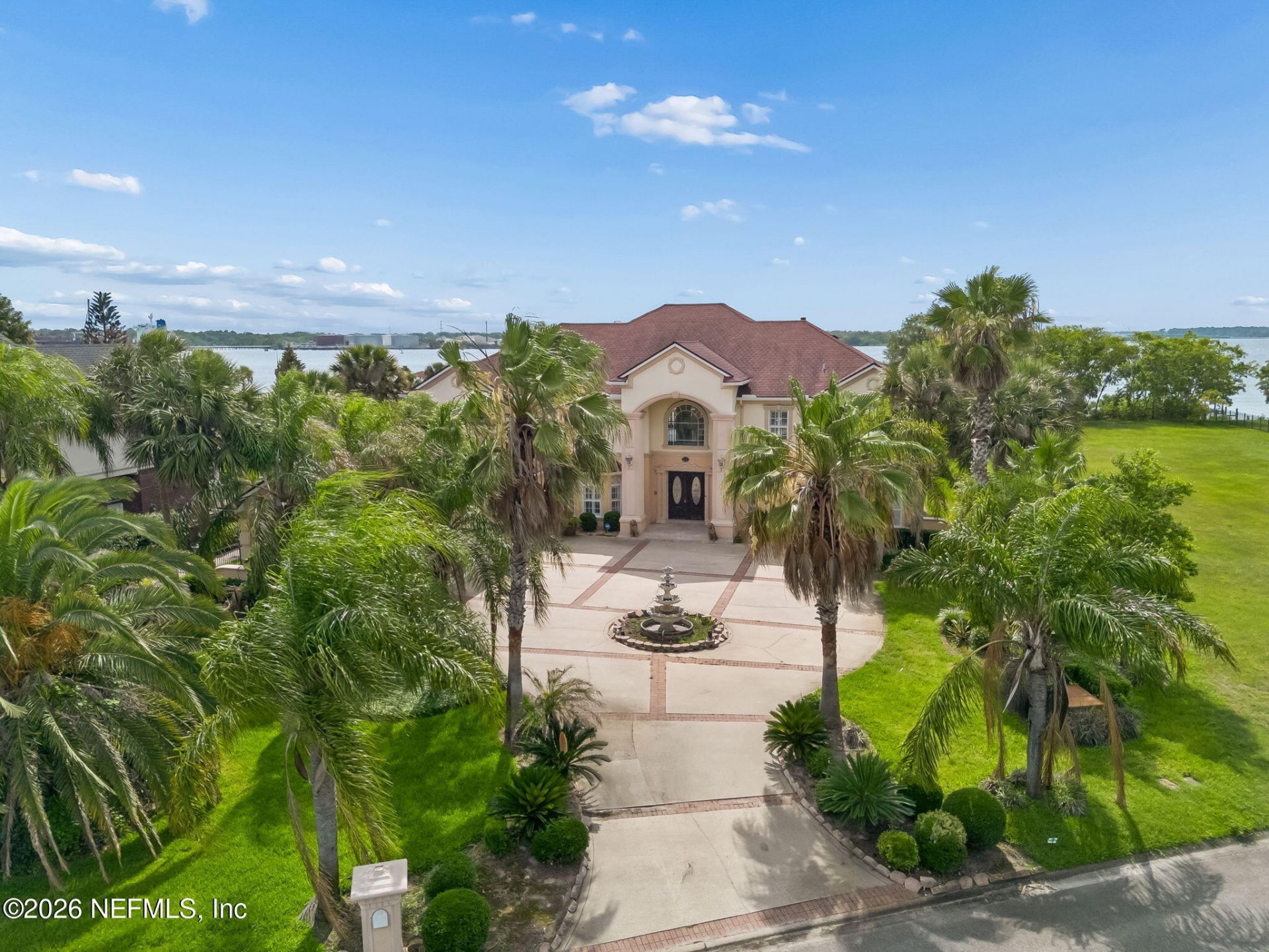 4728 University Boulevard N, Jacksonville, FL 32277 Photo