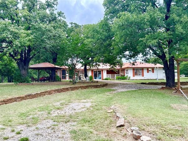 4216 Greenwood Road , Weatherford, TX 76088