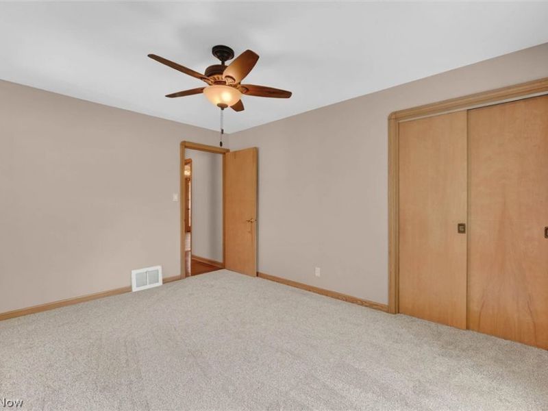 8020 Whitehaven Drive, Parma, OH 44129 Photo 19