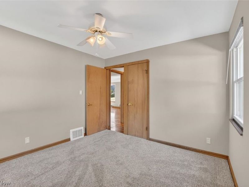 8020 Whitehaven Drive, Parma, OH 44129 Photo 21