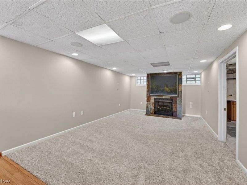 8020 Whitehaven Drive, Parma, OH 44129 Photo 36