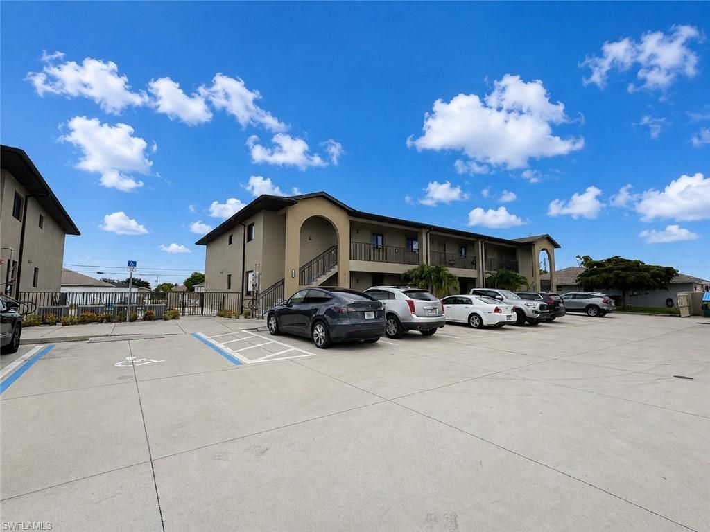 4109 SW 8th Pl, Unit 201, Cape Coral, FL 33914 Photo