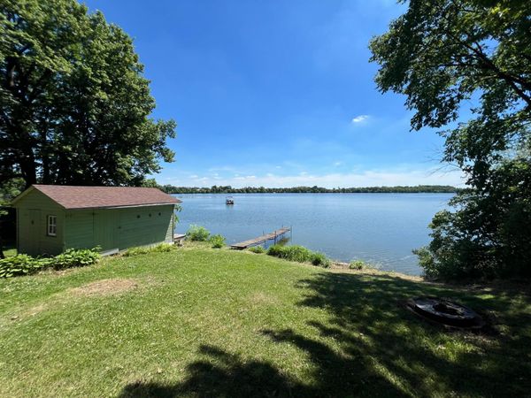17073 235th Court , Hutchinson, MN 55350