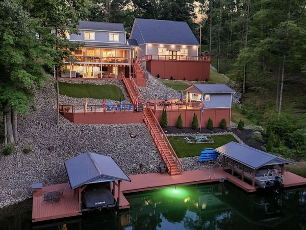 7573 Hummingbird Drive, Nineveh, IN 46164