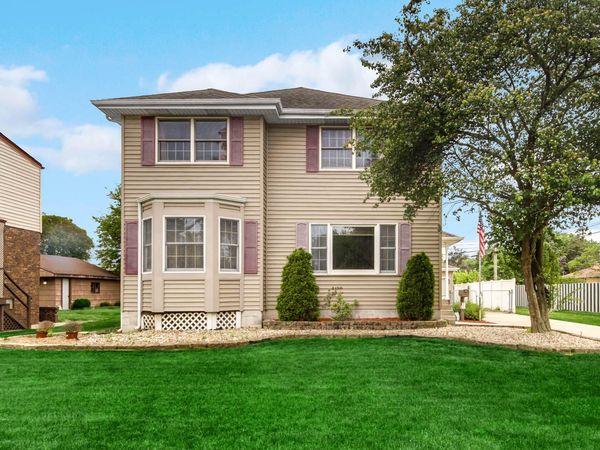 3620 Highway Avenue , Highland, IN 46322