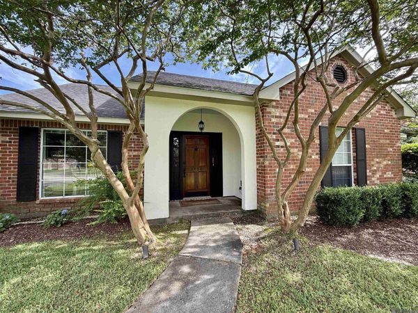 1406 Cottonwood Dr, Denham Springs, LA 70726