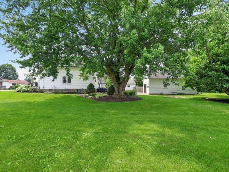812 W North Street, Hebron, OH 43025 Photo 35