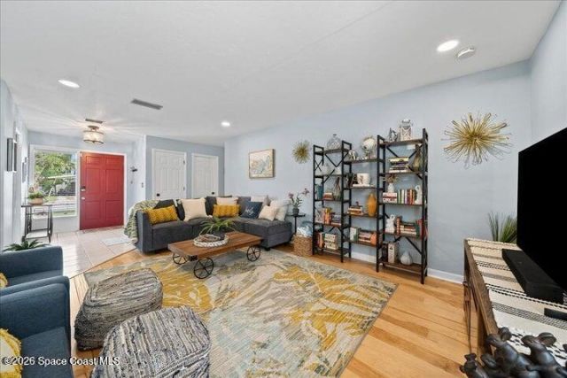 637 E Lincoln Avenue, Melbourne, FL 32901 Photo