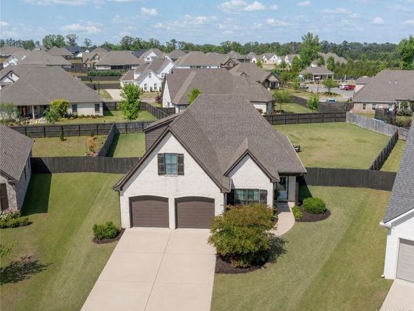 11202 Davis Place , Northport, AL 35475