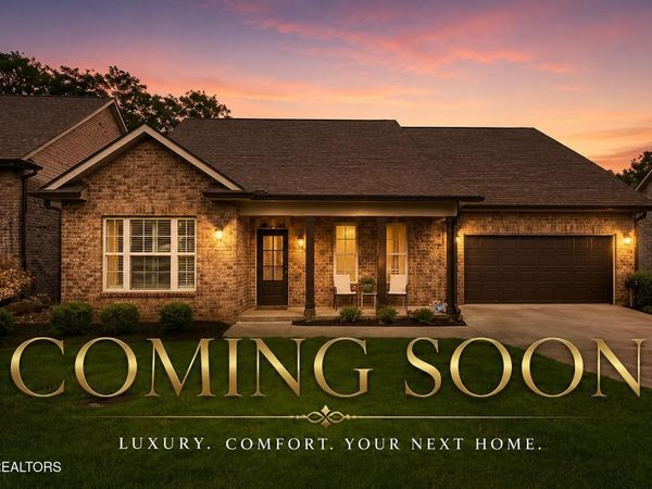 1683 Mountain Drive, Lenoir City, TN 37772