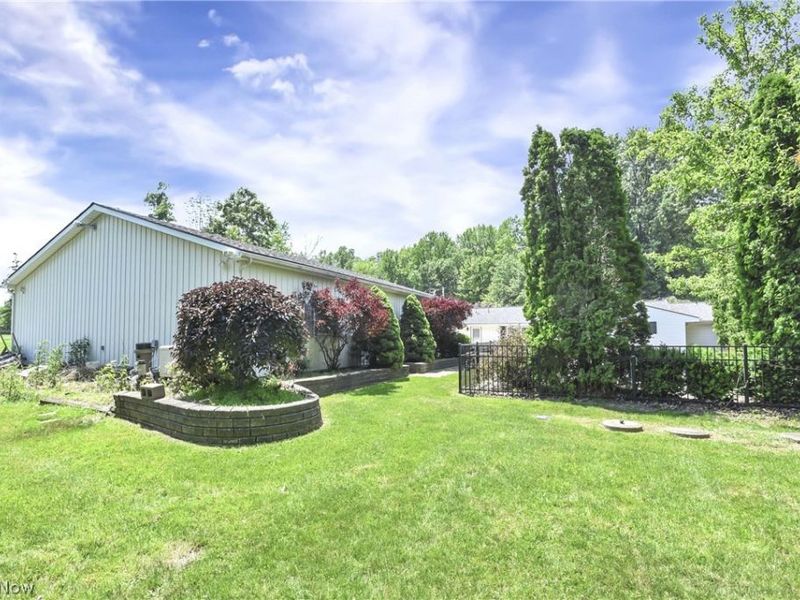 301 Crosse Road, Amherst, OH 44001 Photo 10