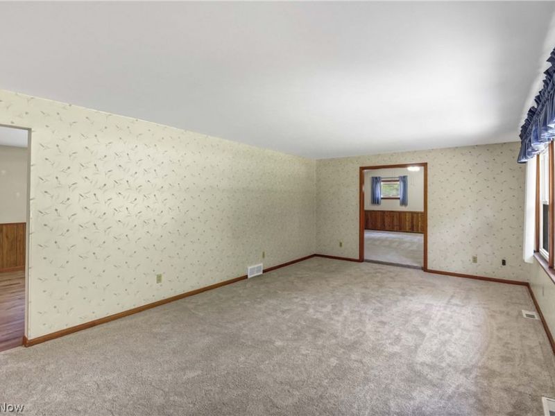 301 Crosse Road, Amherst, OH 44001 Photo 13
